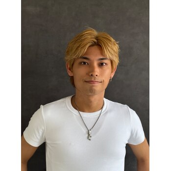 オーナー兼店長の安田賢治です！ | BOOST men's hair salon