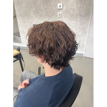 サーフカール　茶髪 | BOOST men's hair salon