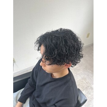 サーフカールパーマ　黒髪、茶髪 | BOOST men's hair salon