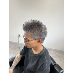 スパイキーショート　ブリーチシルバー | BOOST men's hair salon