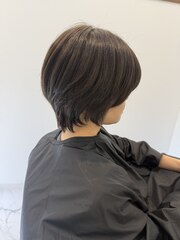 くびれショートスタイル | ALIA 小豆餅店