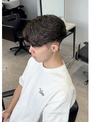 ニュアンスフェザーパーマ | BOOST men's hair salon