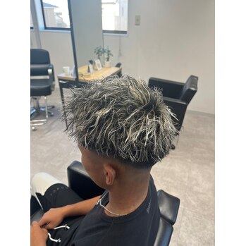 ホワイトメッシュツイスト | BOOST men's hair salon