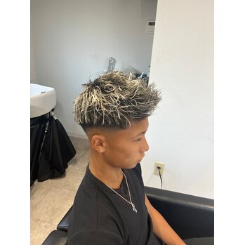 ホワイトメッシュツイスト | BOOST men's hair salon